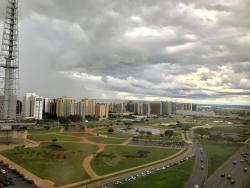 Sala para Venda em Brasília - 1